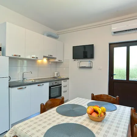 Apartments Nedo 2047 Fažana Exterior foto